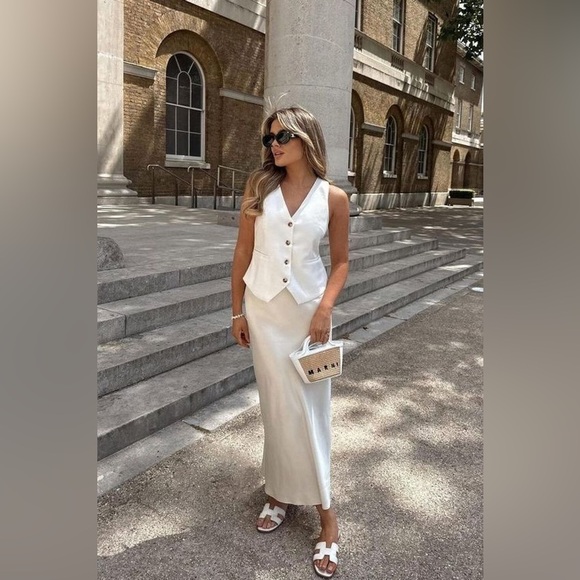 ZARA NEW SATIN EFFECT MIDI SKIRT - Picture 5 of 16